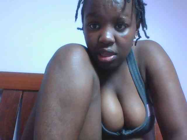 SweetAriah webcam