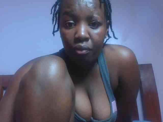 SweetAriah webcam