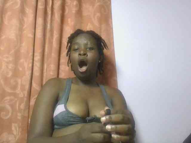 SweetAriah webcam