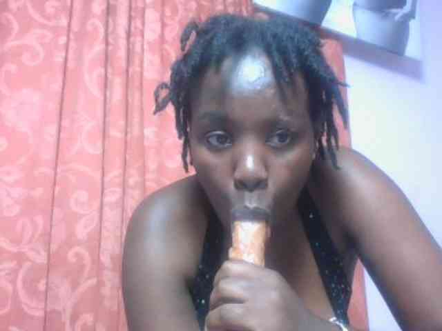 SweetAriah webcam