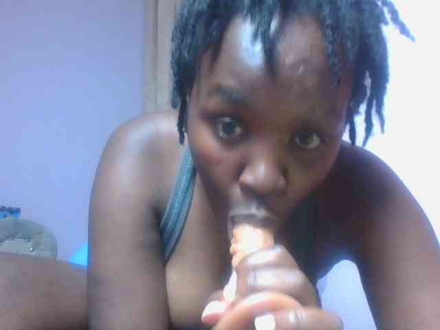 SweetAriah webcam