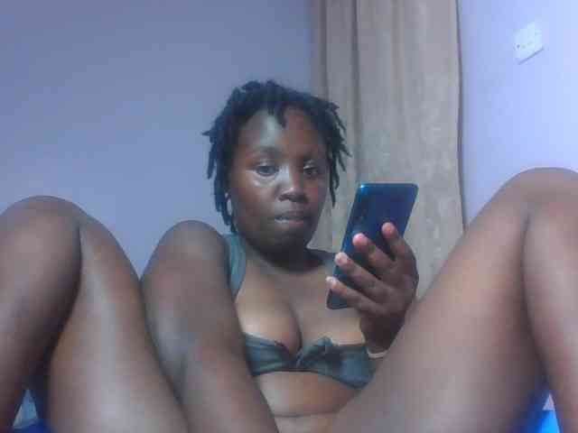 SweetAriah webcam