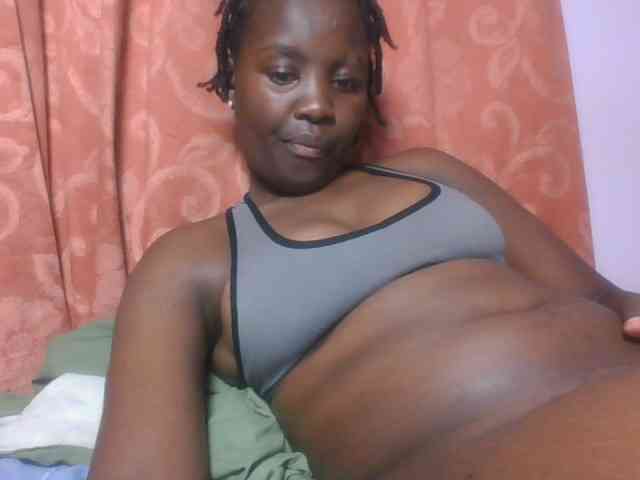 SweetAriah webcam