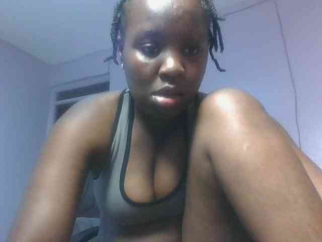 SweetAriah webcam