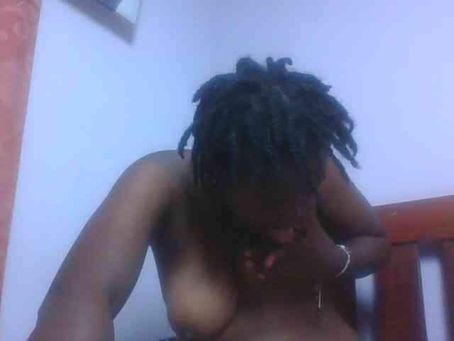 SweetAriah webcam