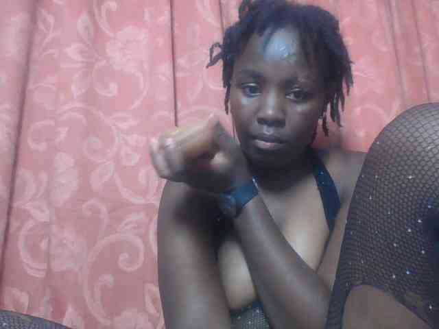 SweetAriah webcam