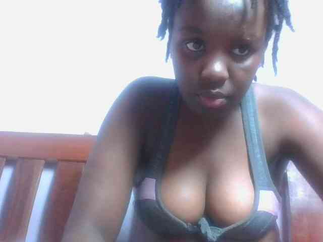 SweetAriah webcam