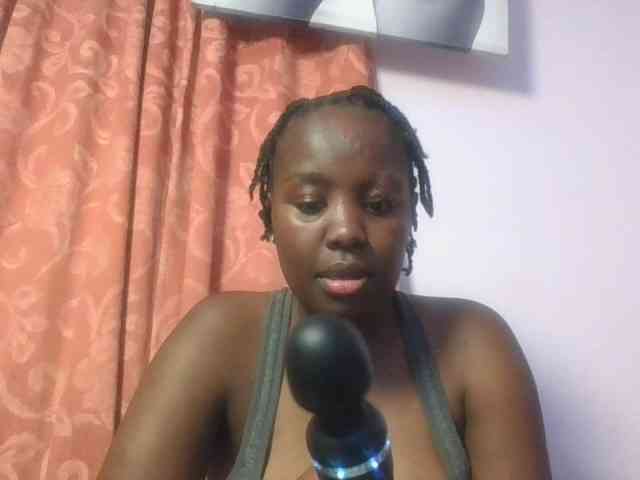 SweetAriah webcam