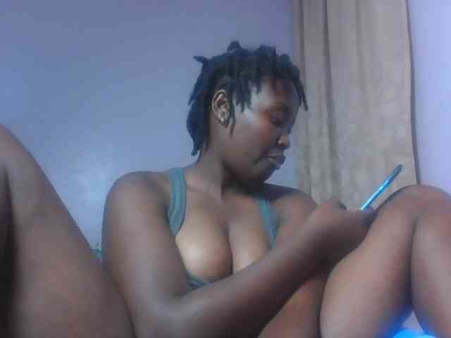 SweetAriah webcam