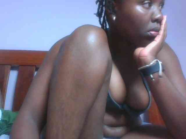 SweetAriah webcam