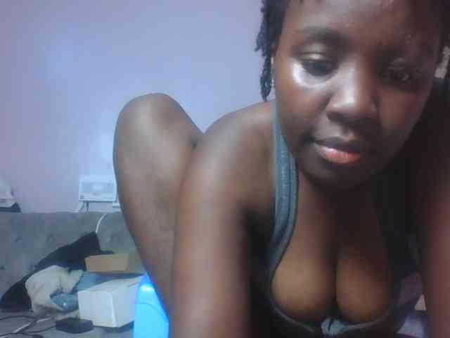 SweetAriah webcam