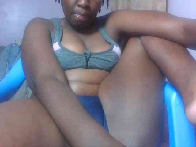 SweetAriah webcam