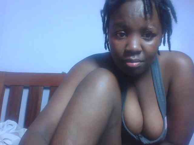 SweetAriah webcam