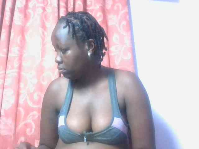 SweetAriah webcam