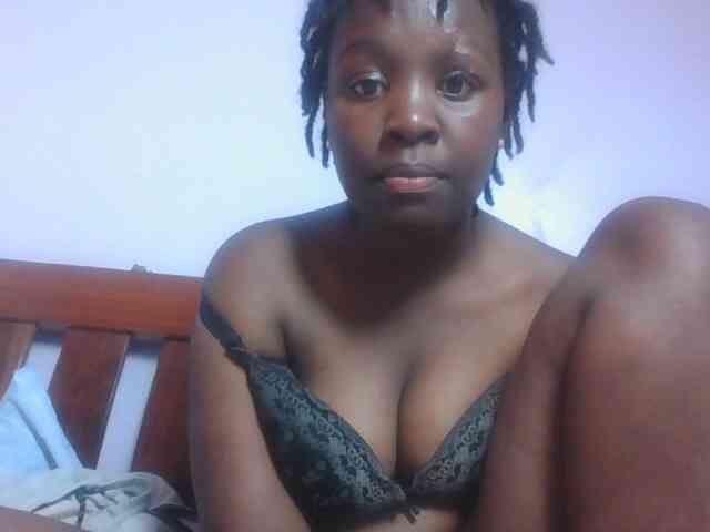 SweetAriah webcam