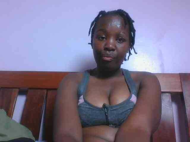 SweetAriah webcam