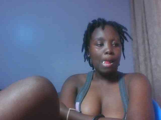 SweetAriah webcam