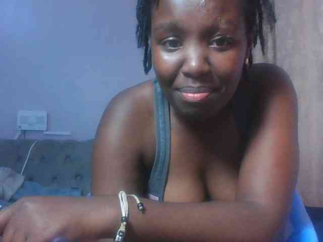 SweetAriah webcam