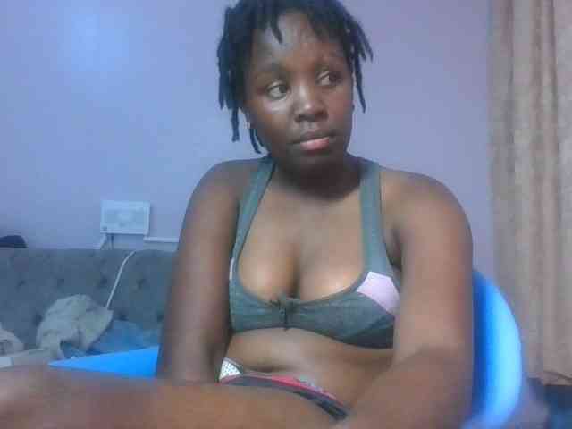 SweetAriah webcam