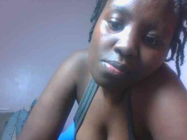 SweetAriah webcam