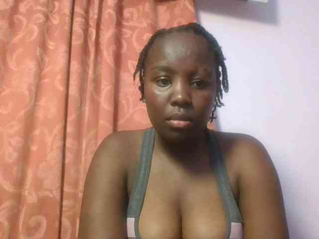 SweetAriah webcam