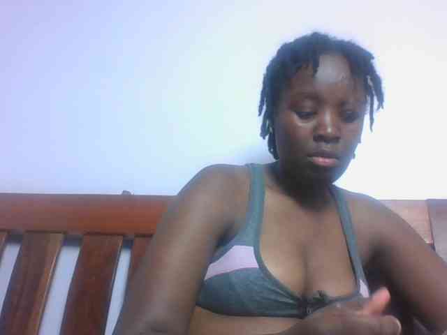SweetAriah webcam