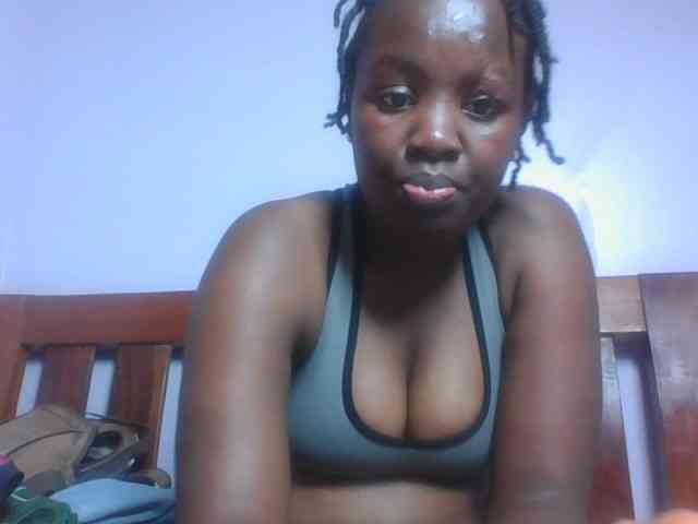 SweetAriah webcam