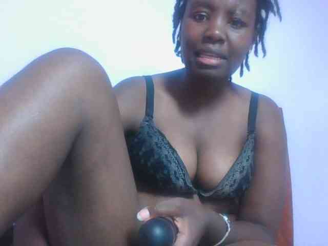 SweetAriah webcam