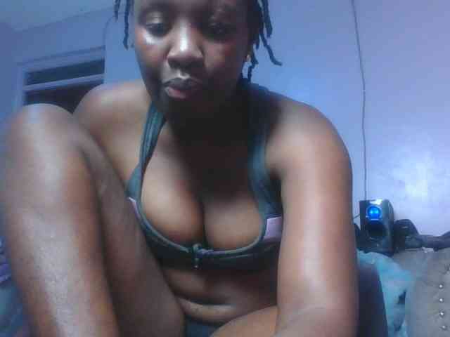 SweetAriah webcam