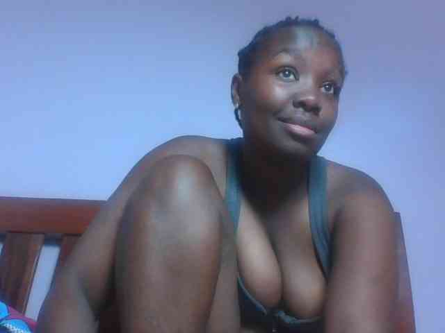 SweetAriah webcam
