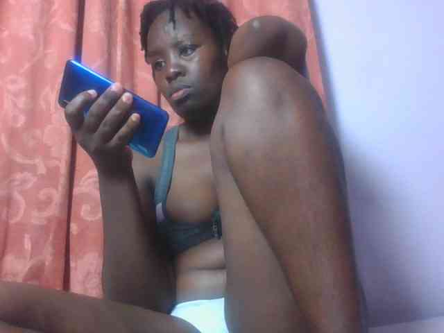 SweetAriah webcam