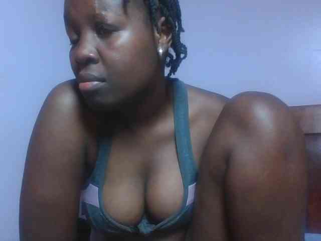 SweetAriah webcam