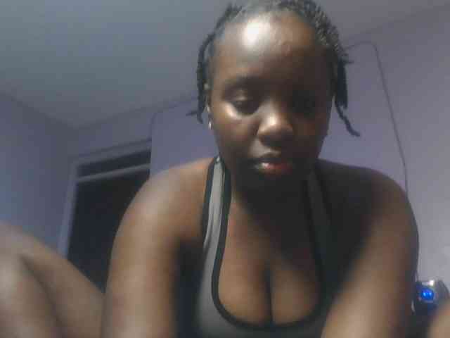 SweetAriah webcam