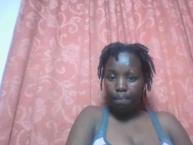 SweetAriah webcam