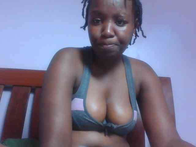 SweetAriah webcam