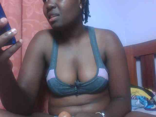 SweetAriah webcam