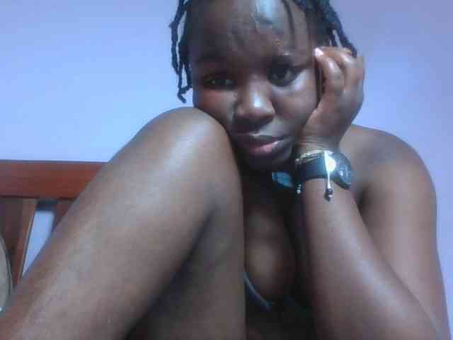 Model: SweetAriah