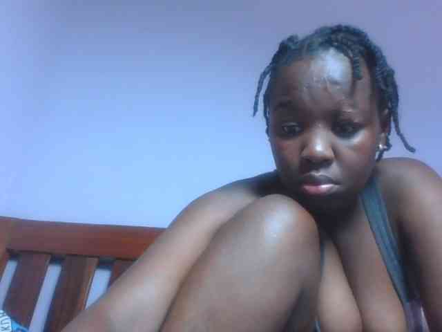 SweetAriah webcam