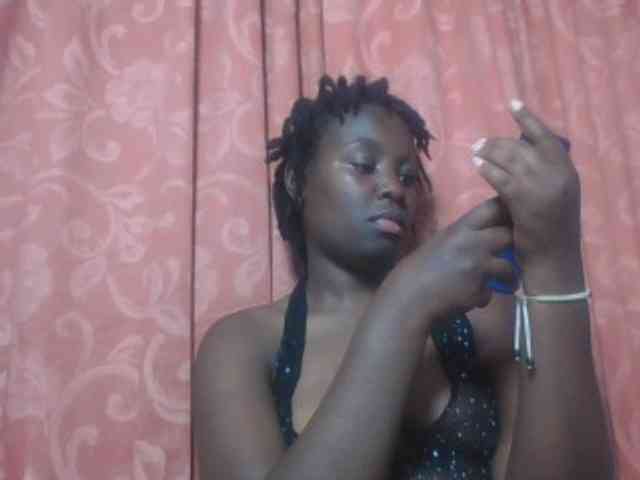 SweetAriah webcam