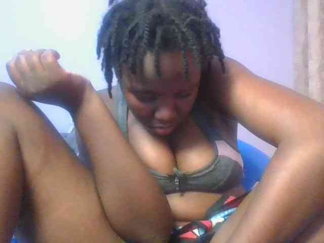 SweetAriah webcam