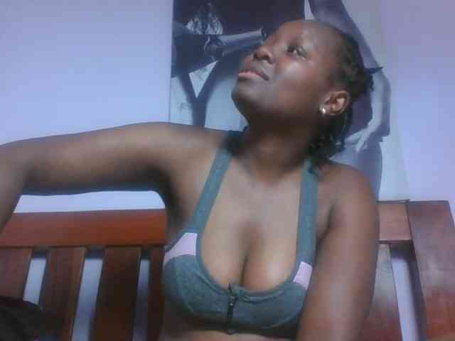 SweetAriah webcam