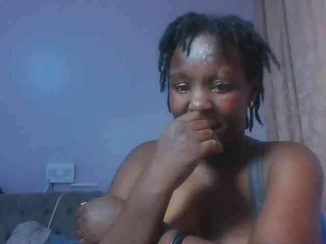 SweetAriah webcam