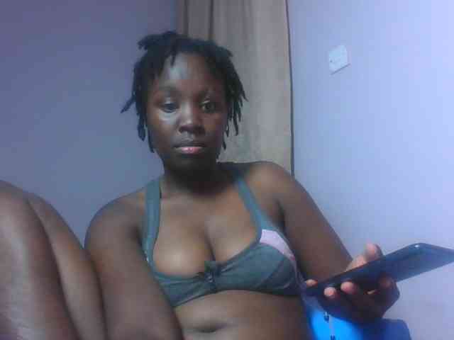 SweetAriah webcam