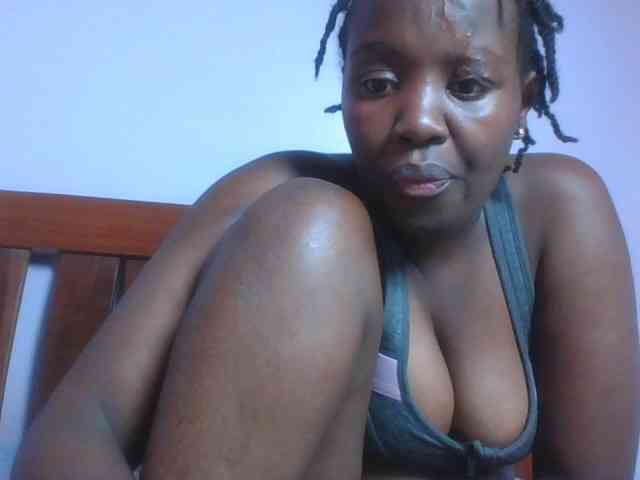 SweetAriah webcam
