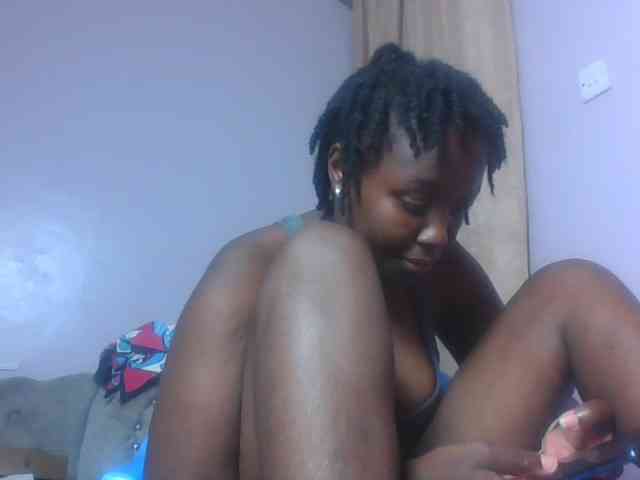 SweetAriah webcam
