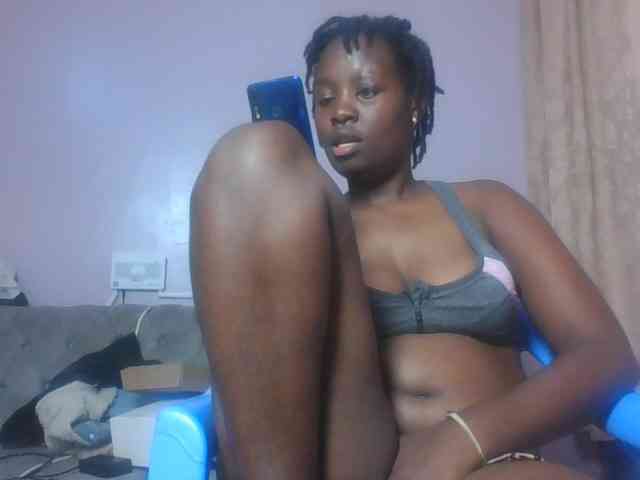 SweetAriah webcam