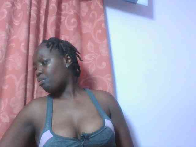 SweetAriah webcam