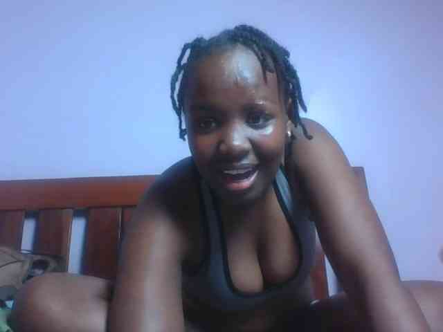 SweetAriah webcam