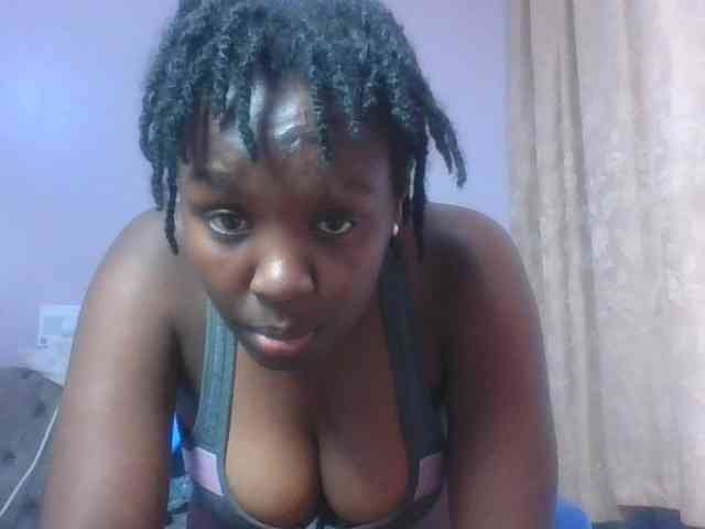 SweetAriah webcam
