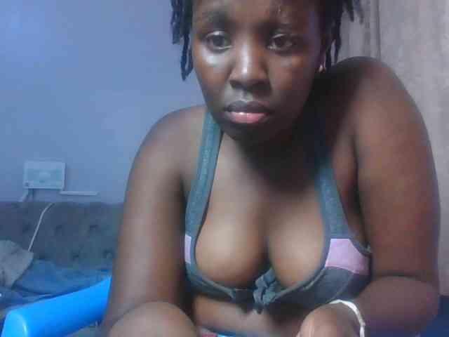 SweetAriah webcam